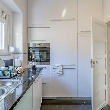 Apartamento Sunny, Bright And Quiet Apartment, By Timecooler *