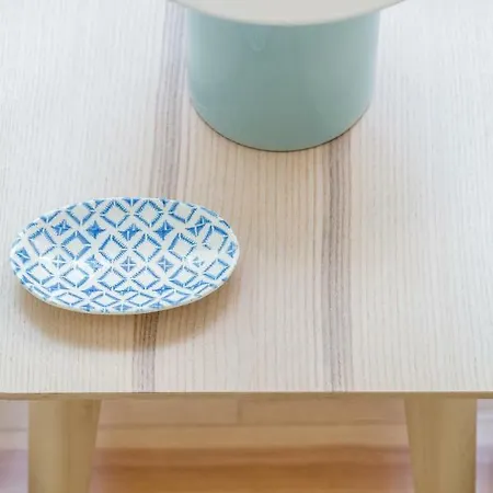 Sunny, Bright And Quiet Apartment, By Timecooler *