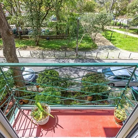 Sunny, Bright And Quiet Apartment, By Timecooler