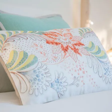 Sunny, Bright And Quiet Apartment, By Timecooler Lisboa