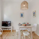 Sunny, Bright And Quiet Apartment, By Timecooler Lejlighed *